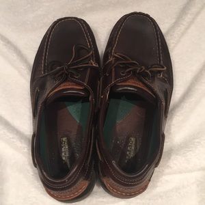 Men’s Sperry boat shoes